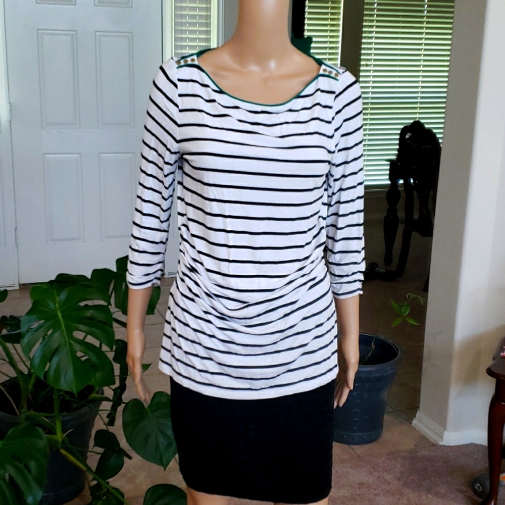 White House Black Market m ruched 3/4 sleeve crewneck gold button detail piping